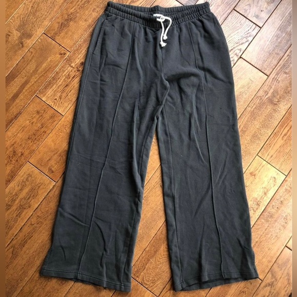 Aerie lounge joggers size large - Picture 1 of 3